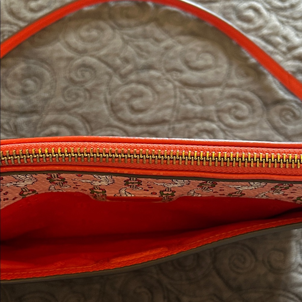 Tory Burch Seahorse Crossbody Bag - Picture 7 of 10